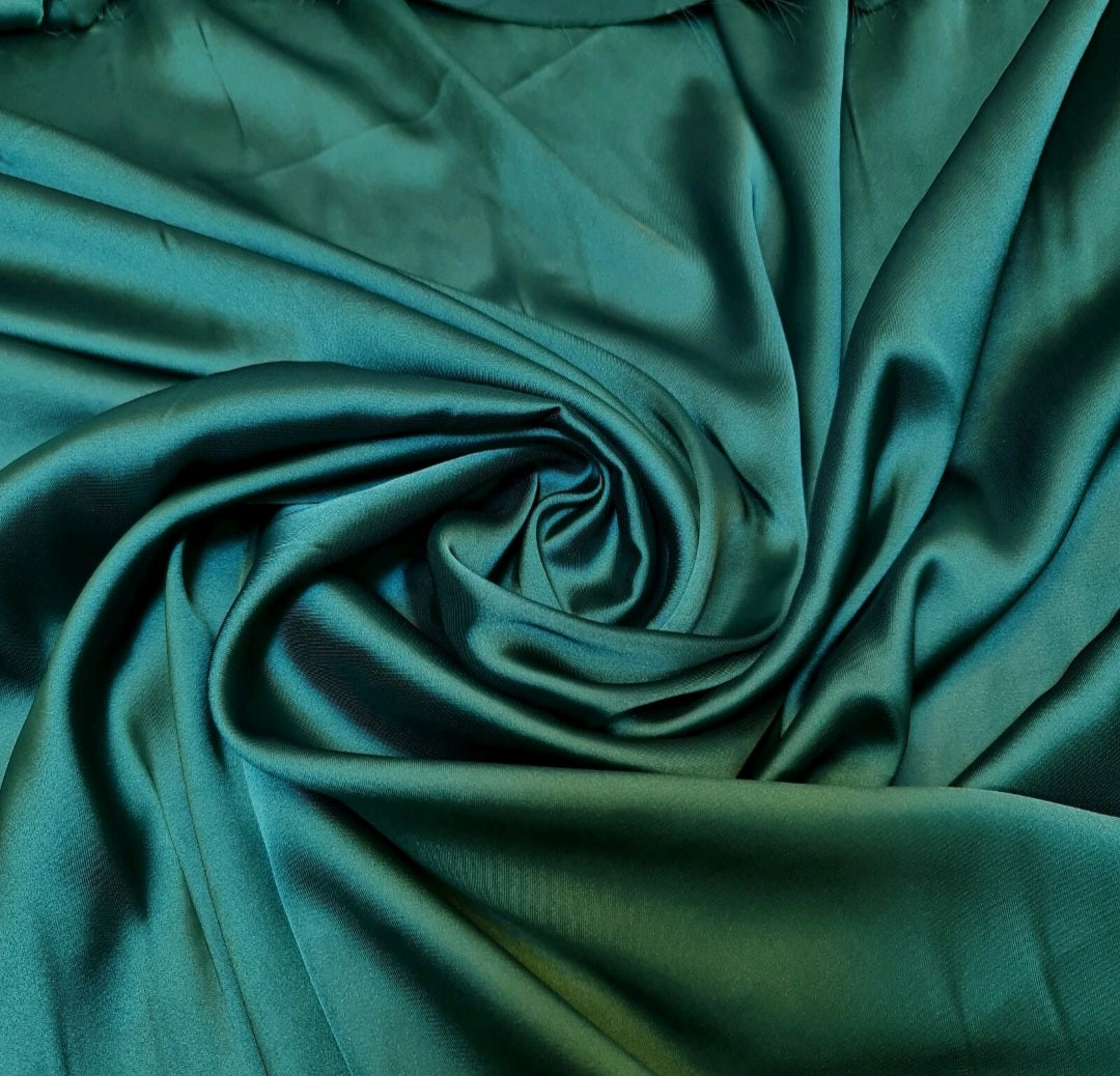 Satin Pearl-Trimmed Cape Abaya Set